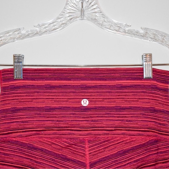 Lululemon cyber boom strip pink legging luon size 8 full length - Picture 2 of 4